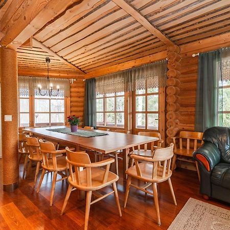 Karhunhovi Villa Pääjärvi Bagian luar foto