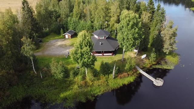 Karhunhovi Villa Pääjärvi Bagian luar foto